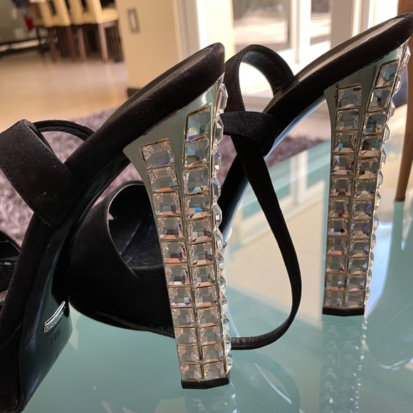 Gucci Black Platform Suede Rhinestone Heels - Picture 4 of 5